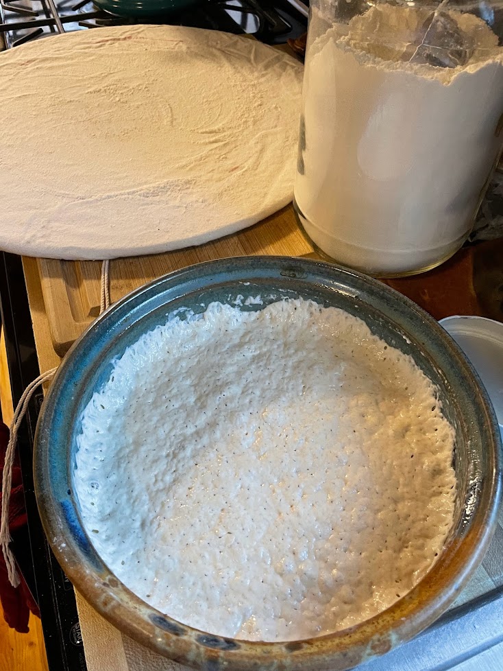 https://www.claycoyote.com/clay-coyote-no-knead-bread-baking-recipes-variations-and-techniques/bread-baker-sponge/