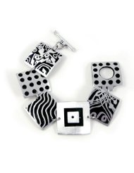 photo of a black and white square beaded bracelet