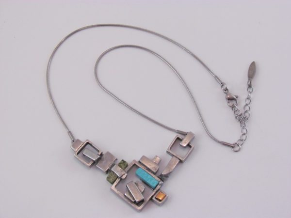 Pendant, Squares