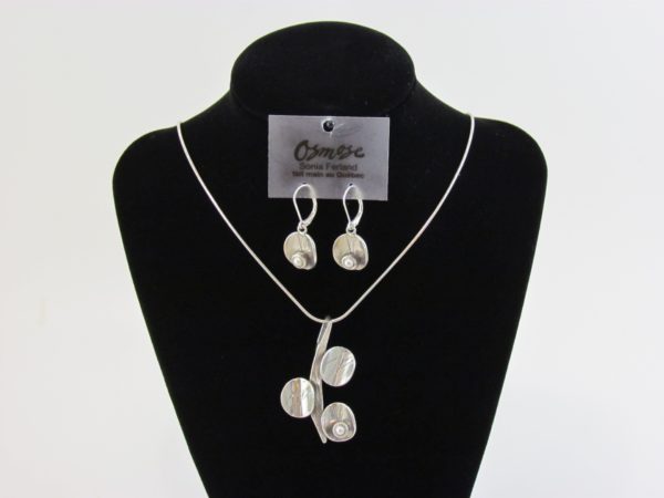Pendant, Pearl with Circles (Earrings NOT included)
