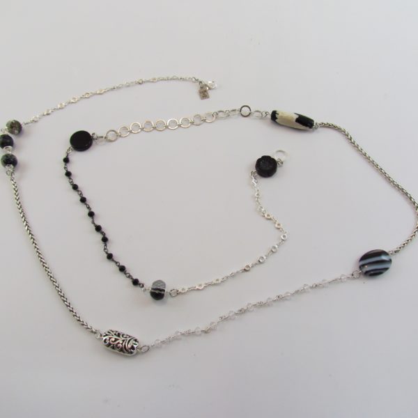 DH-565 Agate, Onyx, and Crystal Necklace