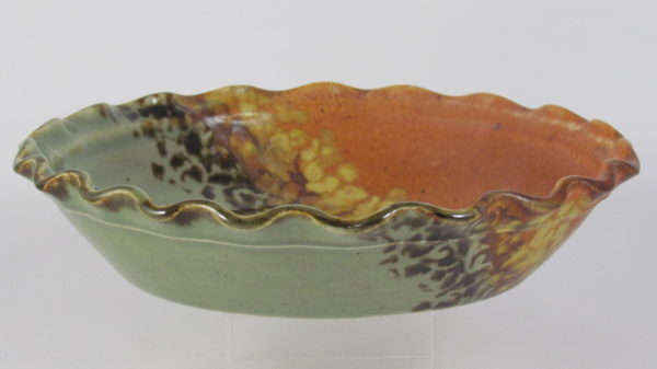 Sunset Canyon Pottery Small Pie Plate in Safari