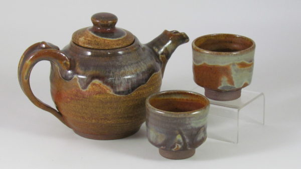 Teapot and Yunomi Cups in Turner's Beauty