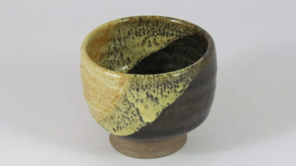 Medium Yunomi in Granite Eclipse