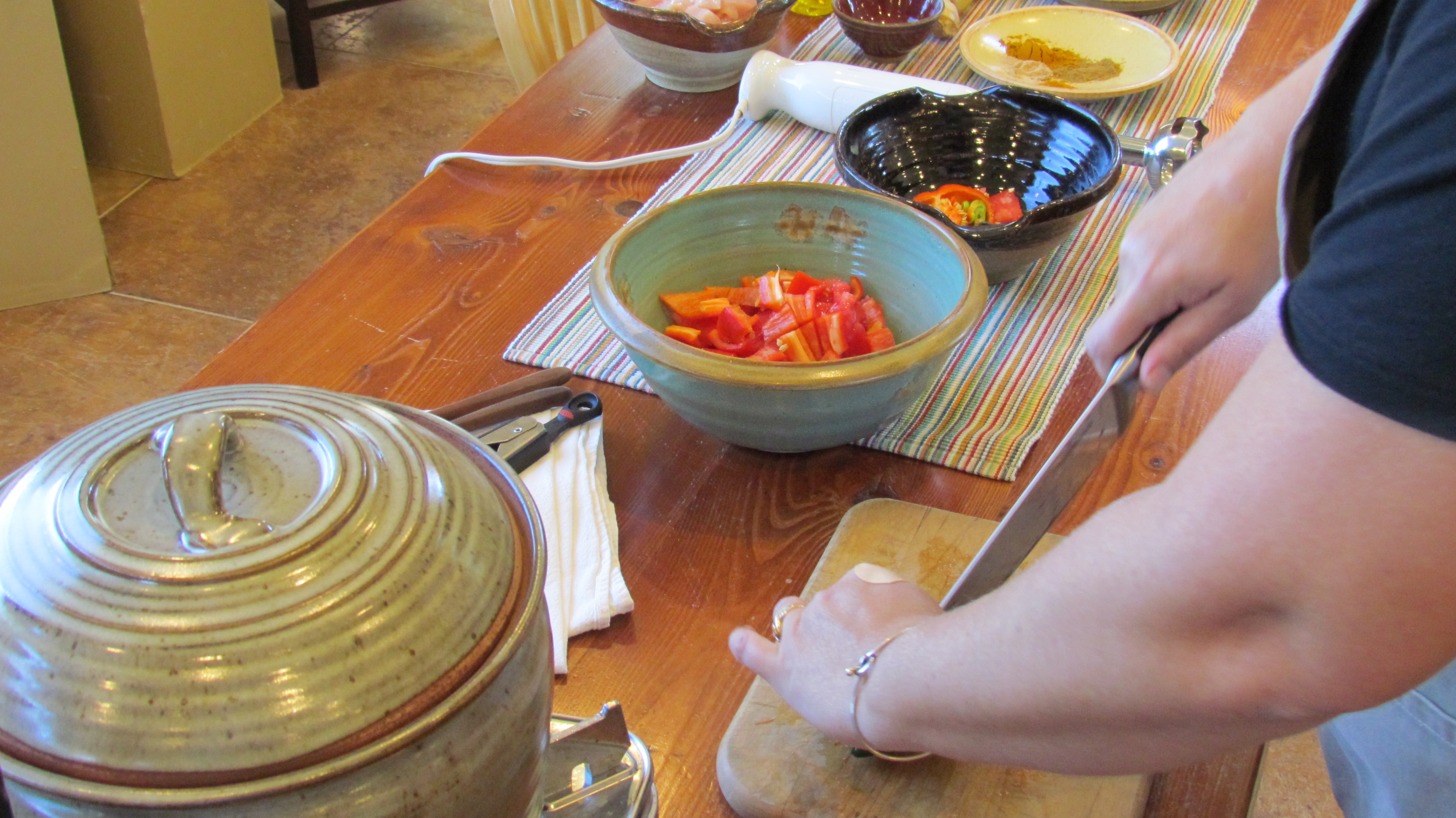 Morgan prepping peppers for the digaag qumbe