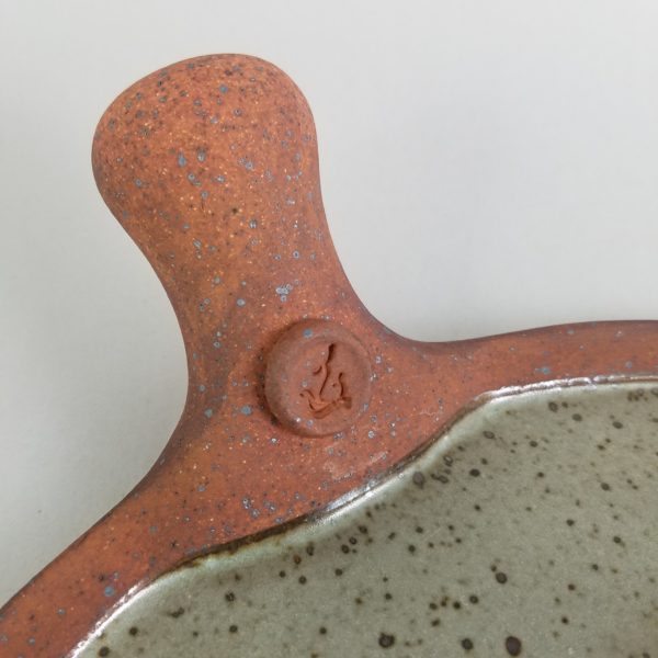 Close up of Flameware Pizza Stone Handle