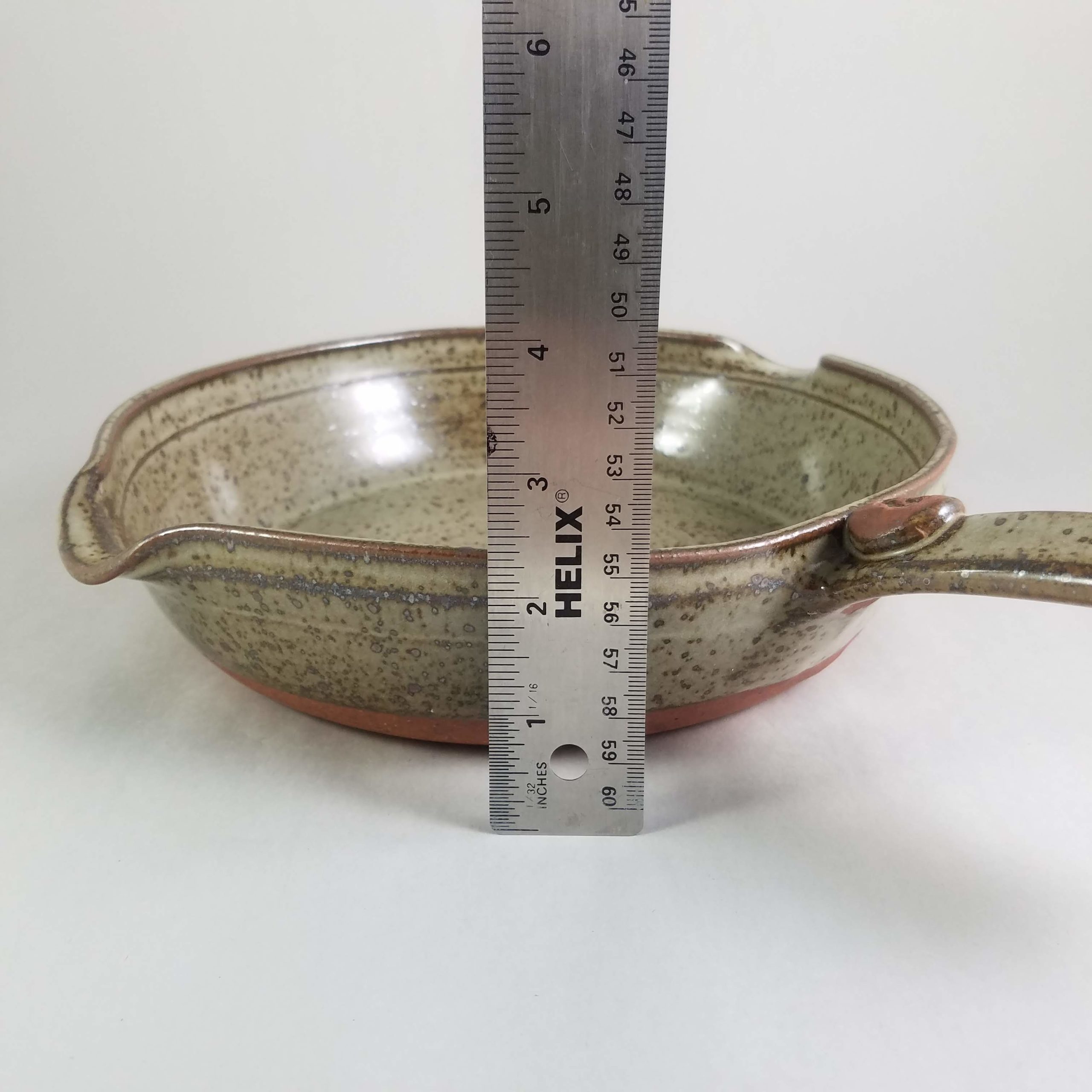 Clay Coyote Small Skillet with Flameware clay for universal cooking