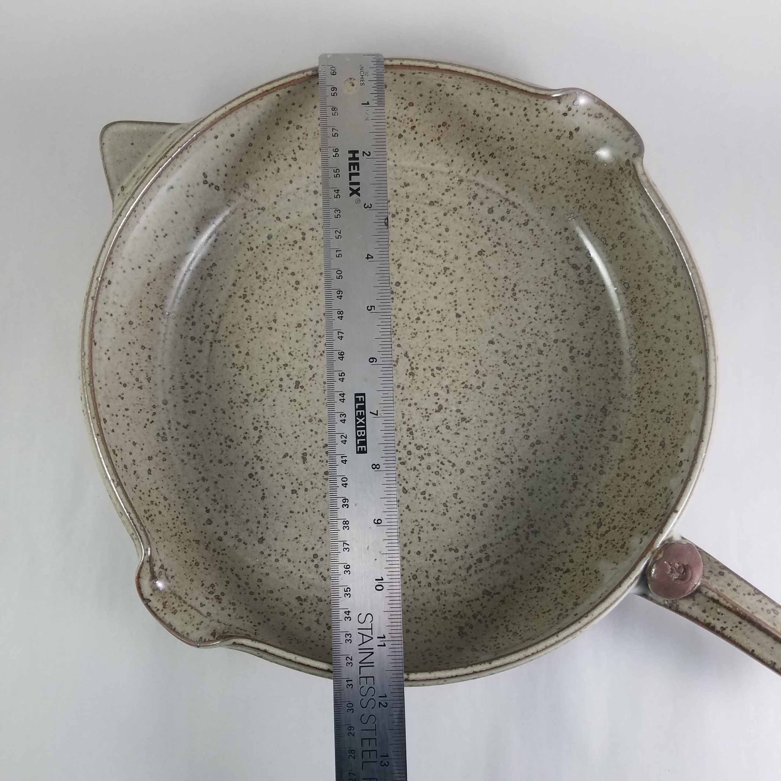 Clay Coyote Flameware Large Skillet for Frying or Searing