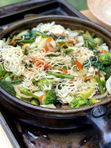 Cooking with Clay Coyote and WCCO Stirfry veggies with noodles