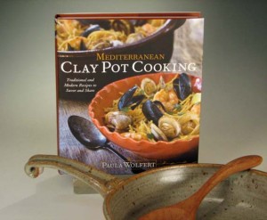Clay_Pot-Cooking_w_skillet