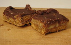 Pecan_Toffee_Bar.jpg